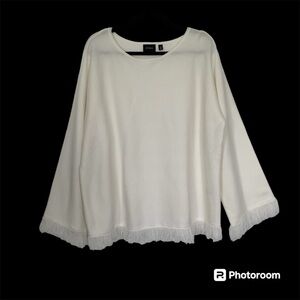 CYRUS Women PLUS Sweater/Top Neutral White Long Sleeve Fringe Hem Scoop Neck 2X‎